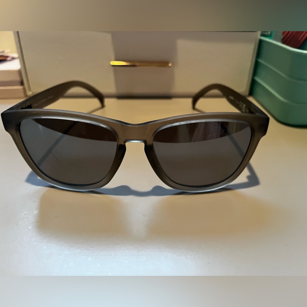 Goodr sunglasses smoky gray color